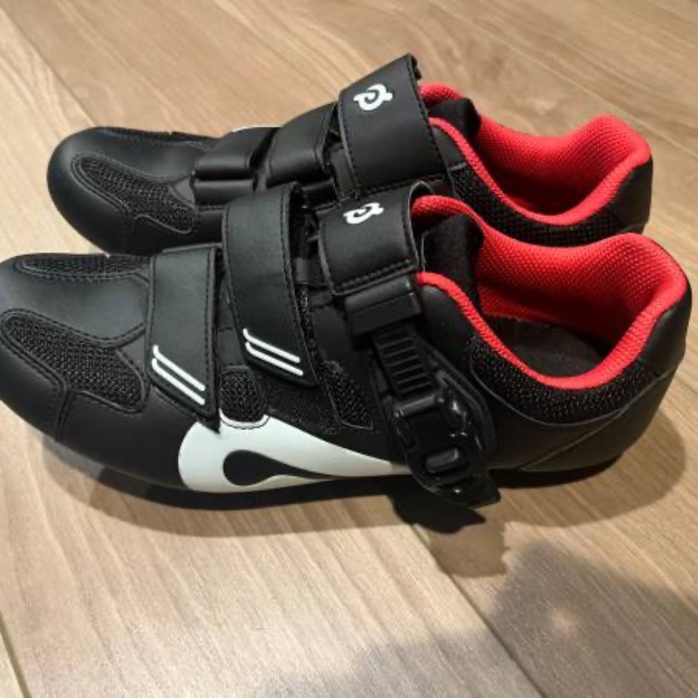 Like-New Women’s Peloton Cycling Shoes – Size 41EU/9.5-10US